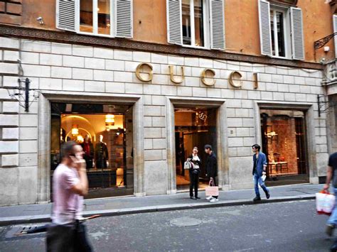 gucci roma via del corso|gucci sito ufficiale.